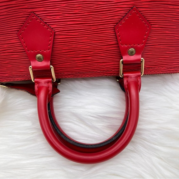 LOUIS VUITTON EPI RED SPEEDY 30 - Picture 9 of 16